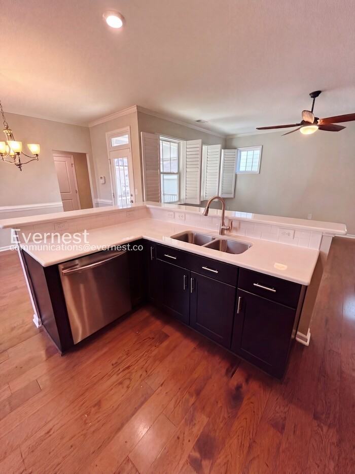 2781 Milano Ave - Photo 6 of 41