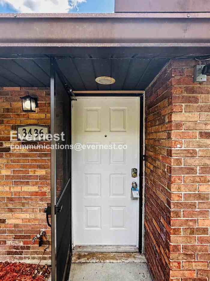 3436 Sunrise Villas Ct N - Photo 4 of 46