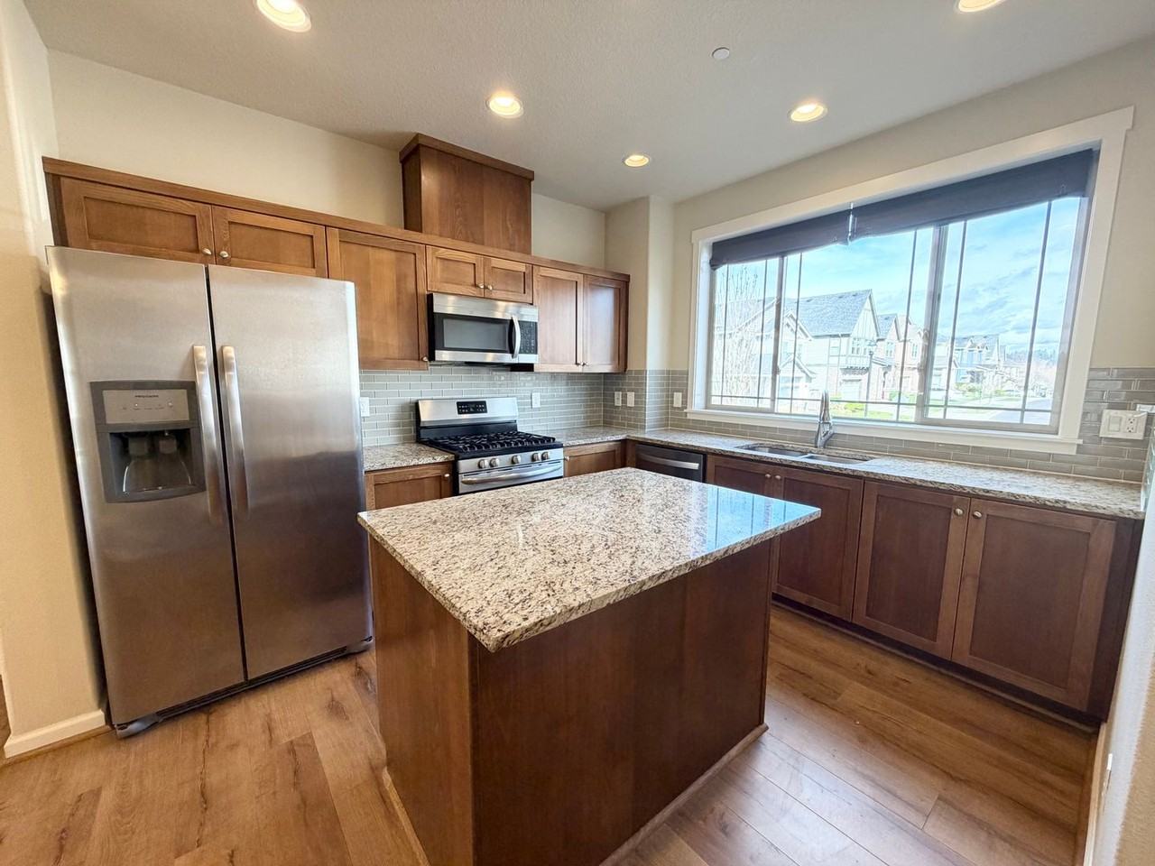 13273 Sw 169th Ave - Photo 3 of 18
