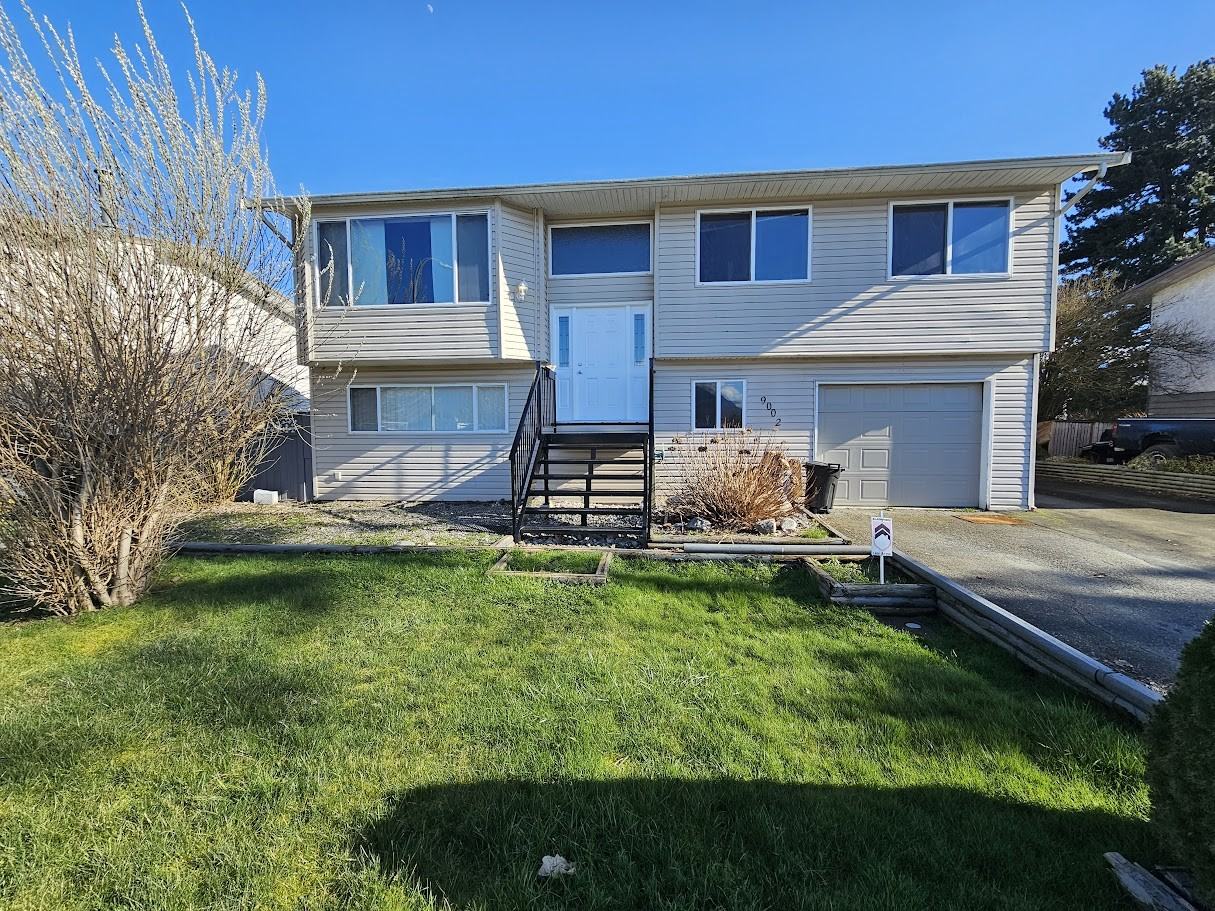 9002 Ashwell Rd #1 - Photo 2 of 35