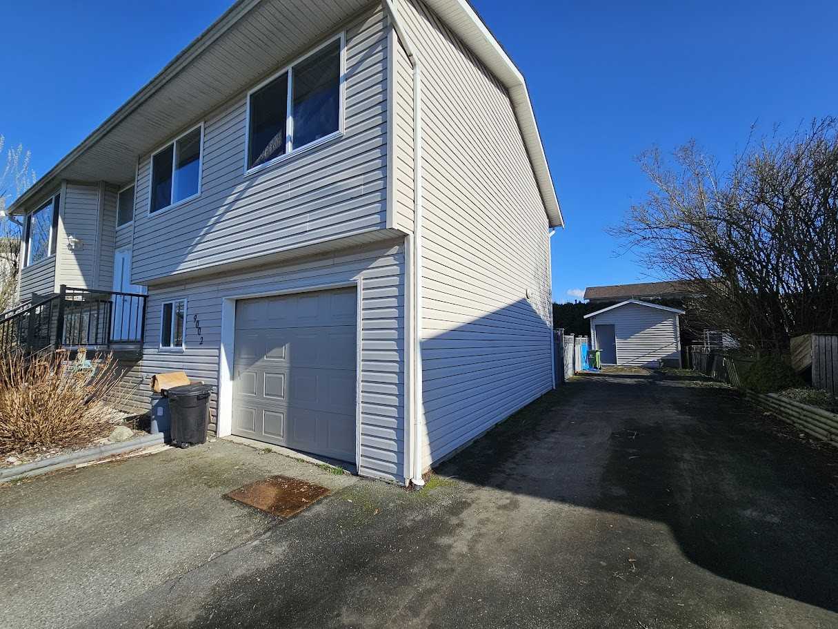 9002 Ashwell Rd #1 - Photo 3 of 35