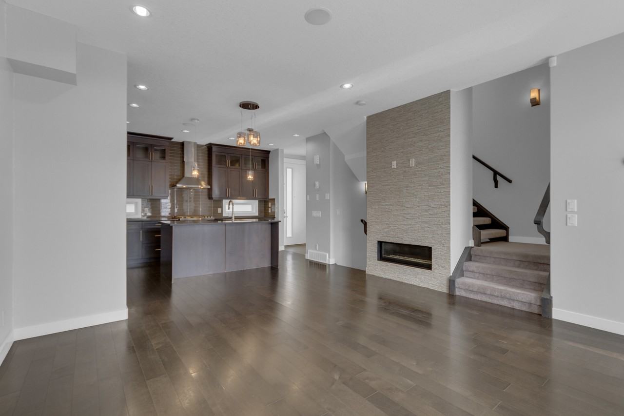 1605 12 Ave Sw - Photo 6 of 30