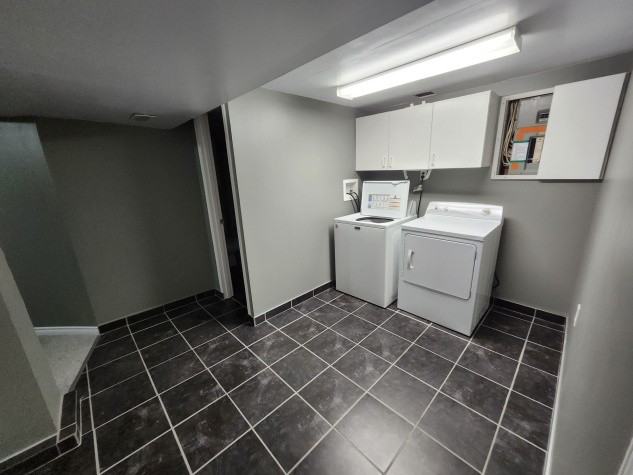 Rare Find! 5 Bedroom Home in Springbrook! Garage! MOVE IN NOW!! - Photo 6 of 30