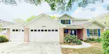 featured image of 3548 Stratford Ln