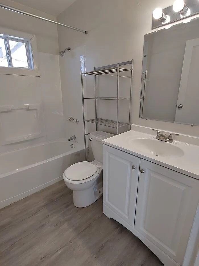 1506 Kitch St #1 - Photo 5 of 13