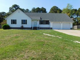 303 Betty Dr - Photo 1 of 1