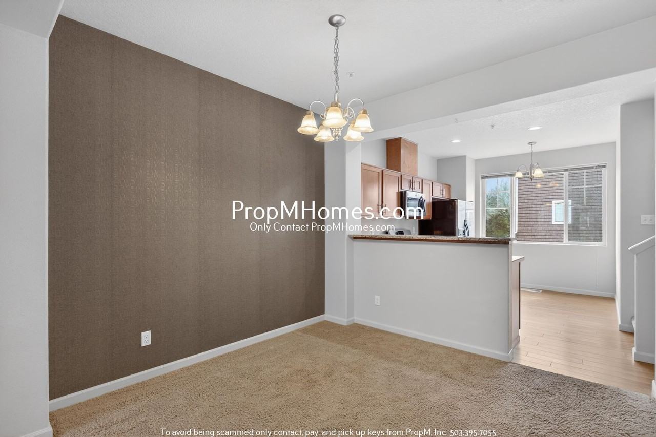 10795 10795 NE Gateway Place - NEW PROPERTY - Photo 5 of 22