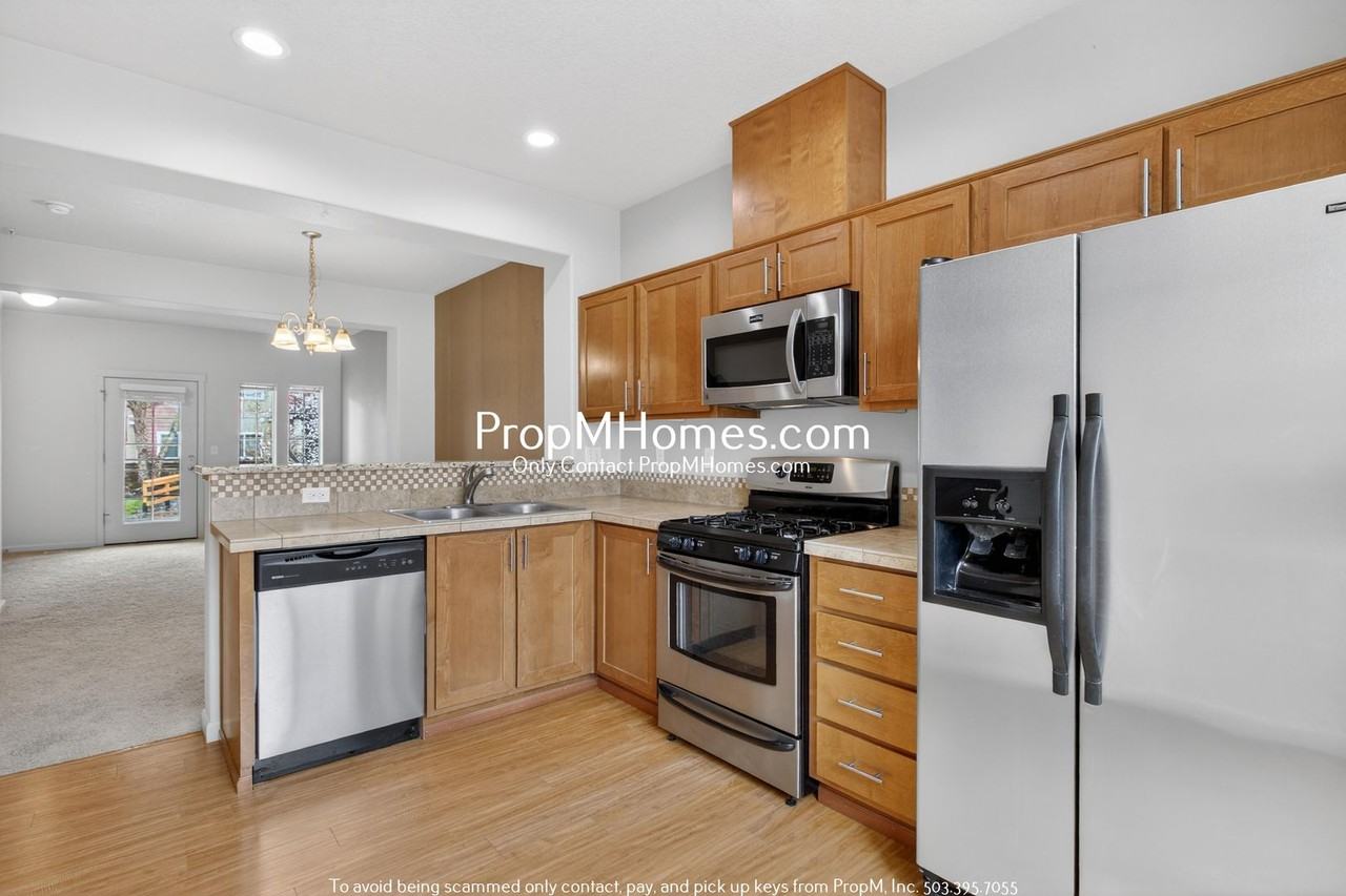 10795 10795 NE Gateway Place - NEW PROPERTY - Photo 7 of 22