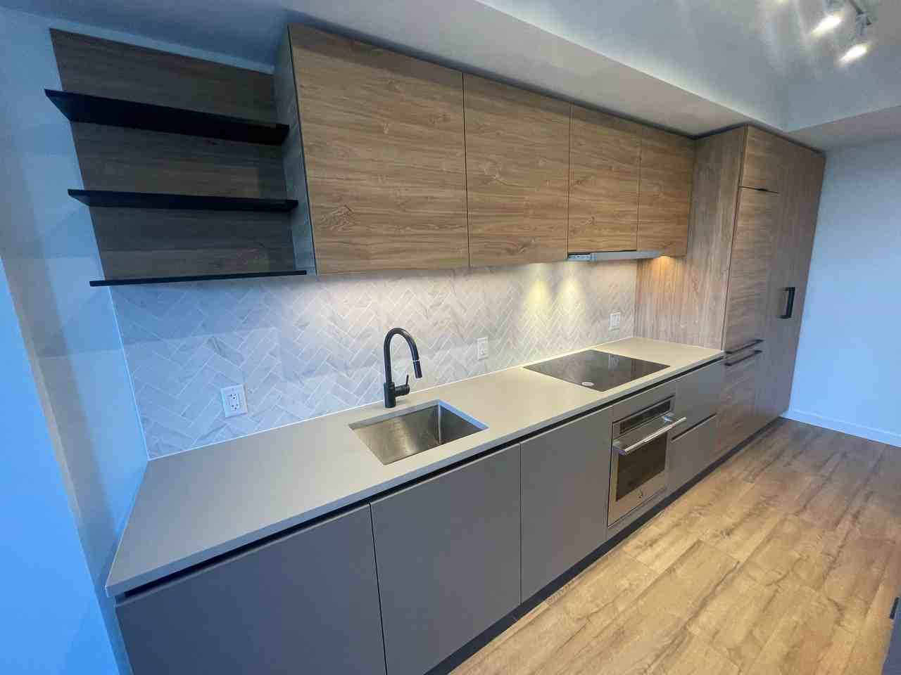 10448 University Dr - Photo 3 of 8