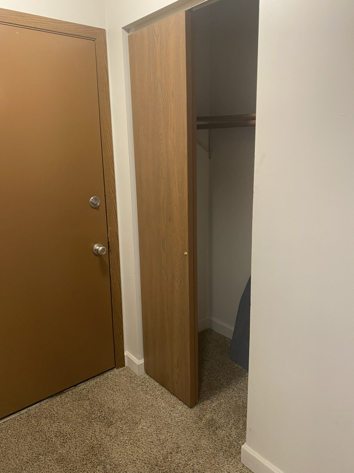 2809 Oakes Ave #7 - Photo 4 of 8