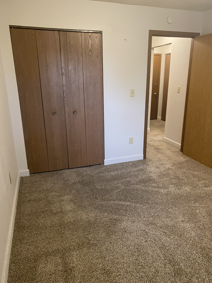 2809 Oakes Ave #7 - Photo 6 of 8