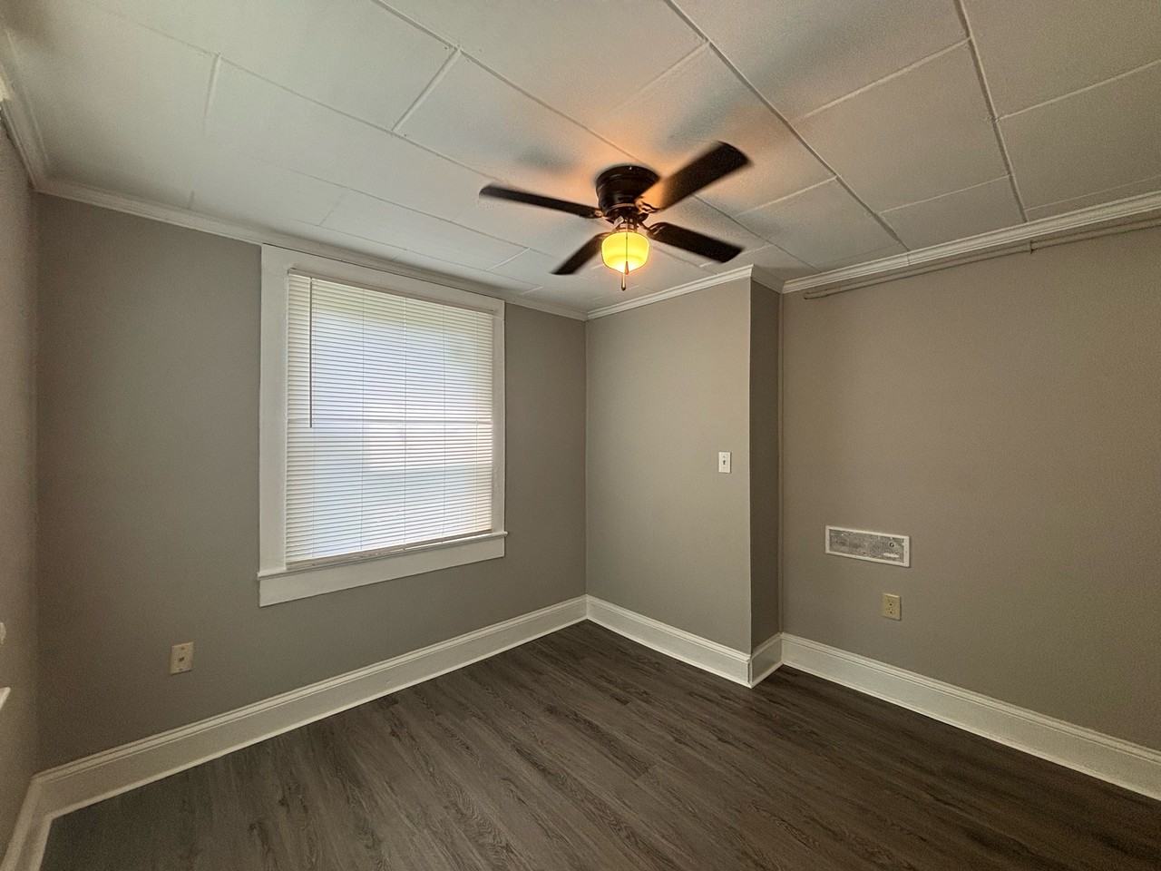 202.5 -A N. Virginia Ave. #1 - Photo 5 of 12