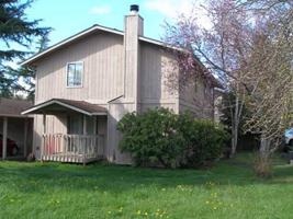 featured image of 2319 Wilson Ave