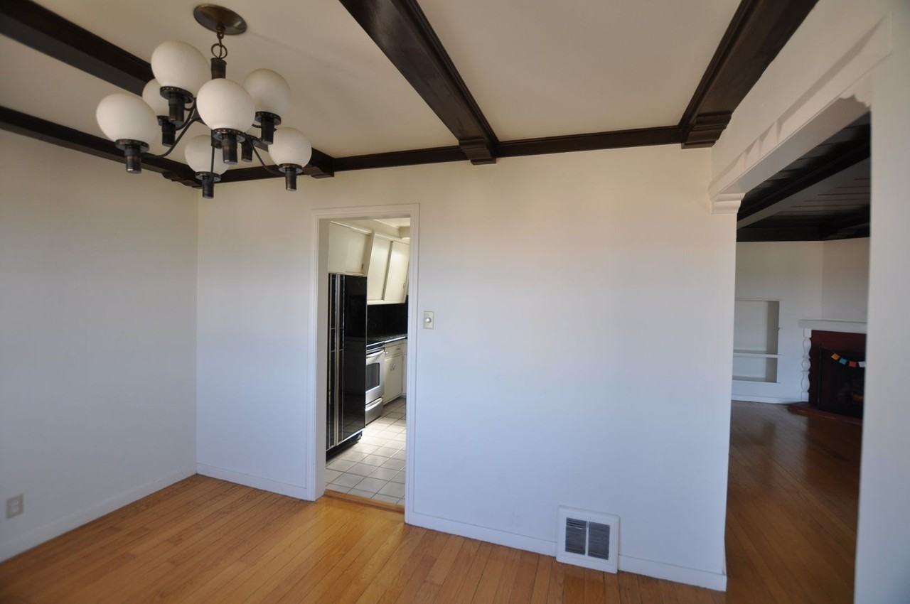 1026 Kirkham St - Photo 5 of 29