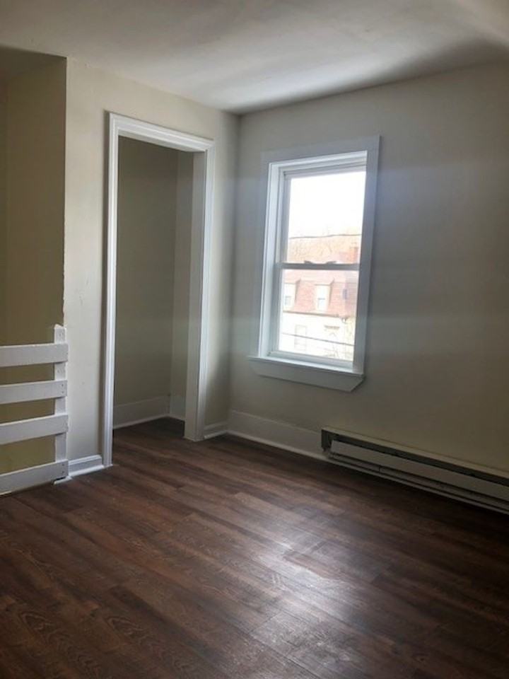 80 Brown Street - Photo 3 of 16