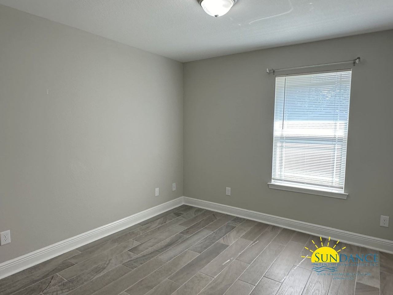 1458 Redfish Point Rd - Photo 5 of 11