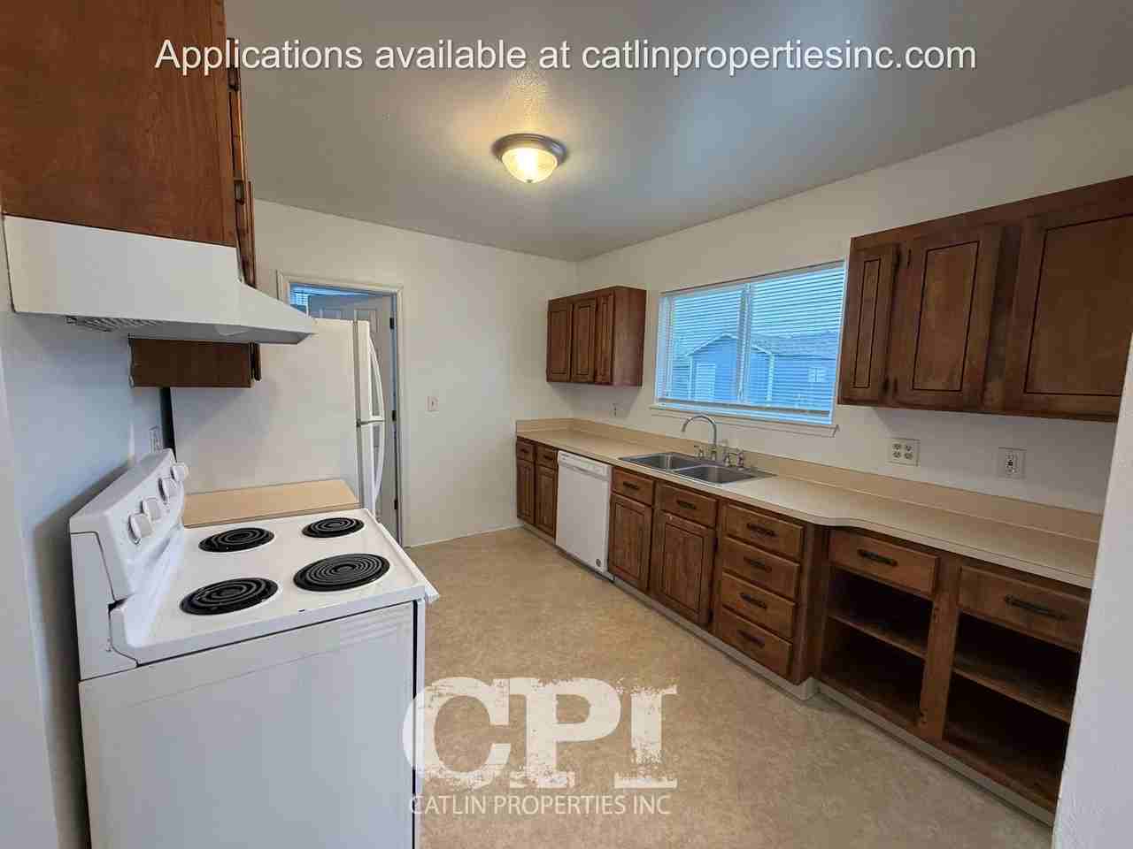 321 321 21st Ave-Single - Family - Photo 5 of 24