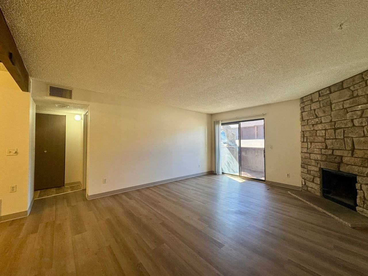 211 Wright St #5-102 - Photo 7 of 22