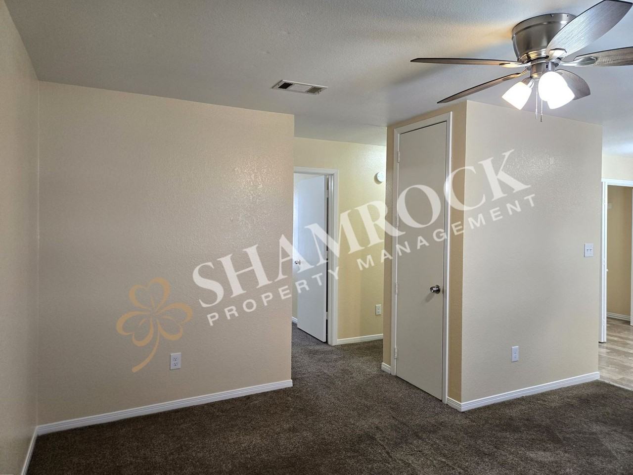 2223 Misty Dr - Photo 5 of 12