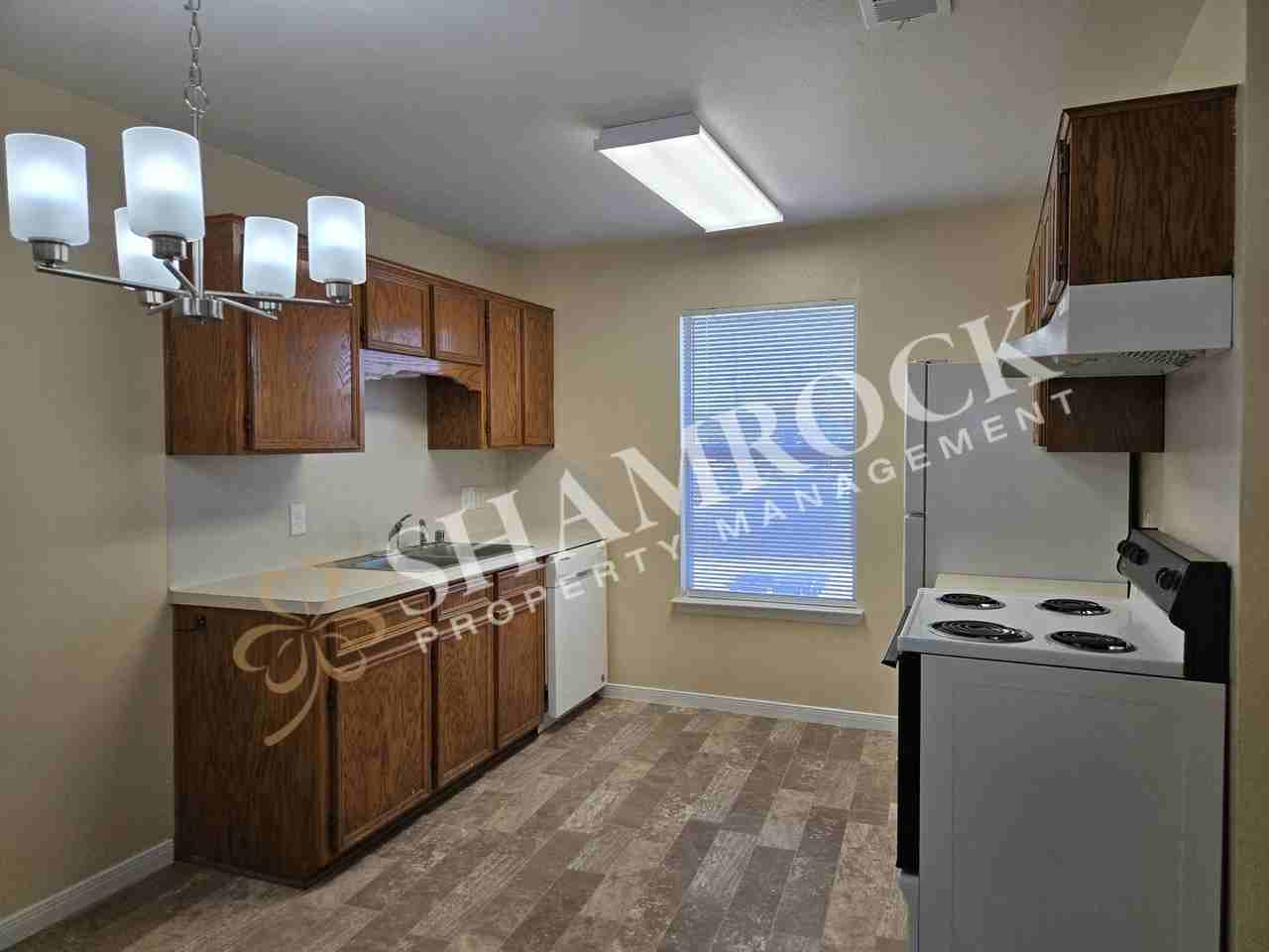 2223 Misty Dr - Photo 6 of 12