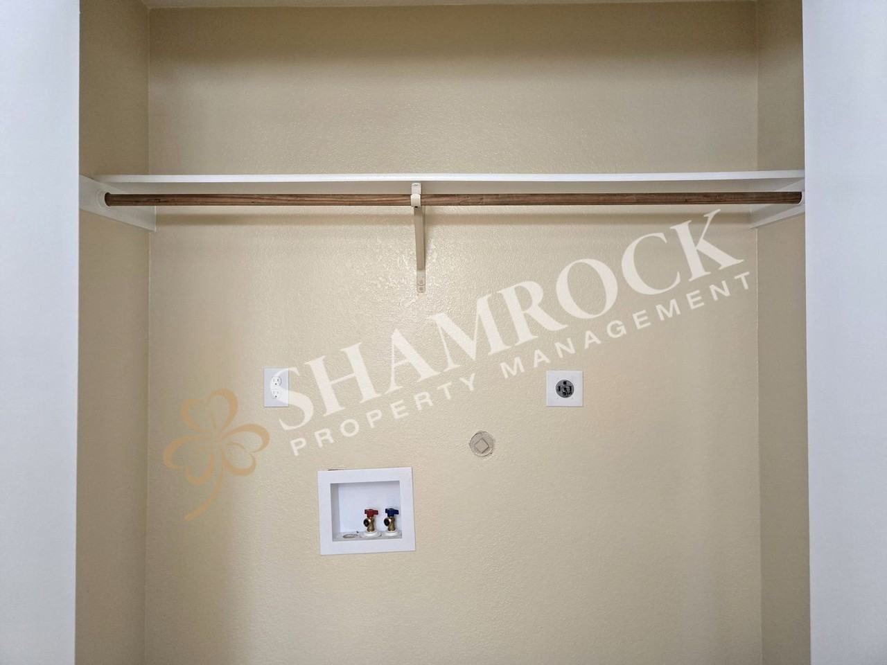 2223 Misty Dr - Photo 7 of 12