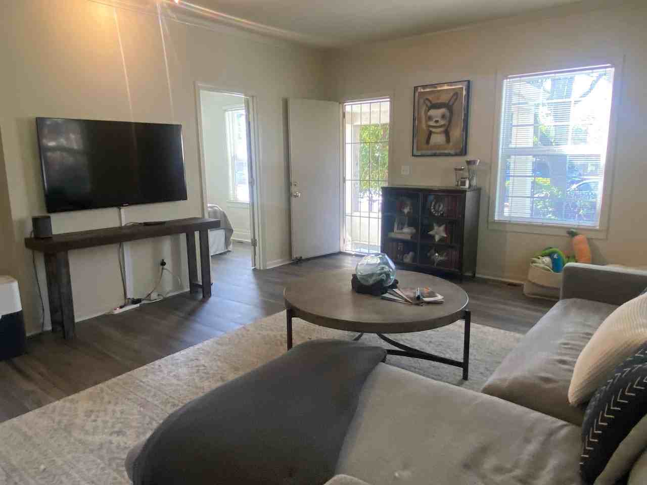 4758 Harrison St - Photo 3 of 20