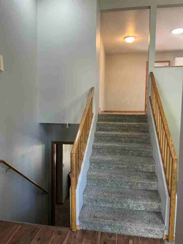 4230 Beaver Creek Dr - Photo 2 of 22