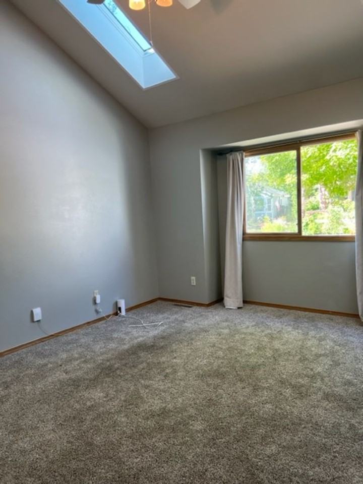 4230 Beaver Creek Dr - Photo 3 of 22