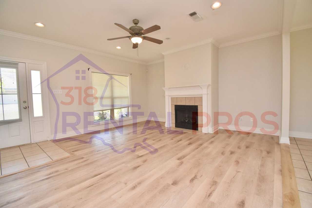 1113 Rita Ln - Photo 7 of 32