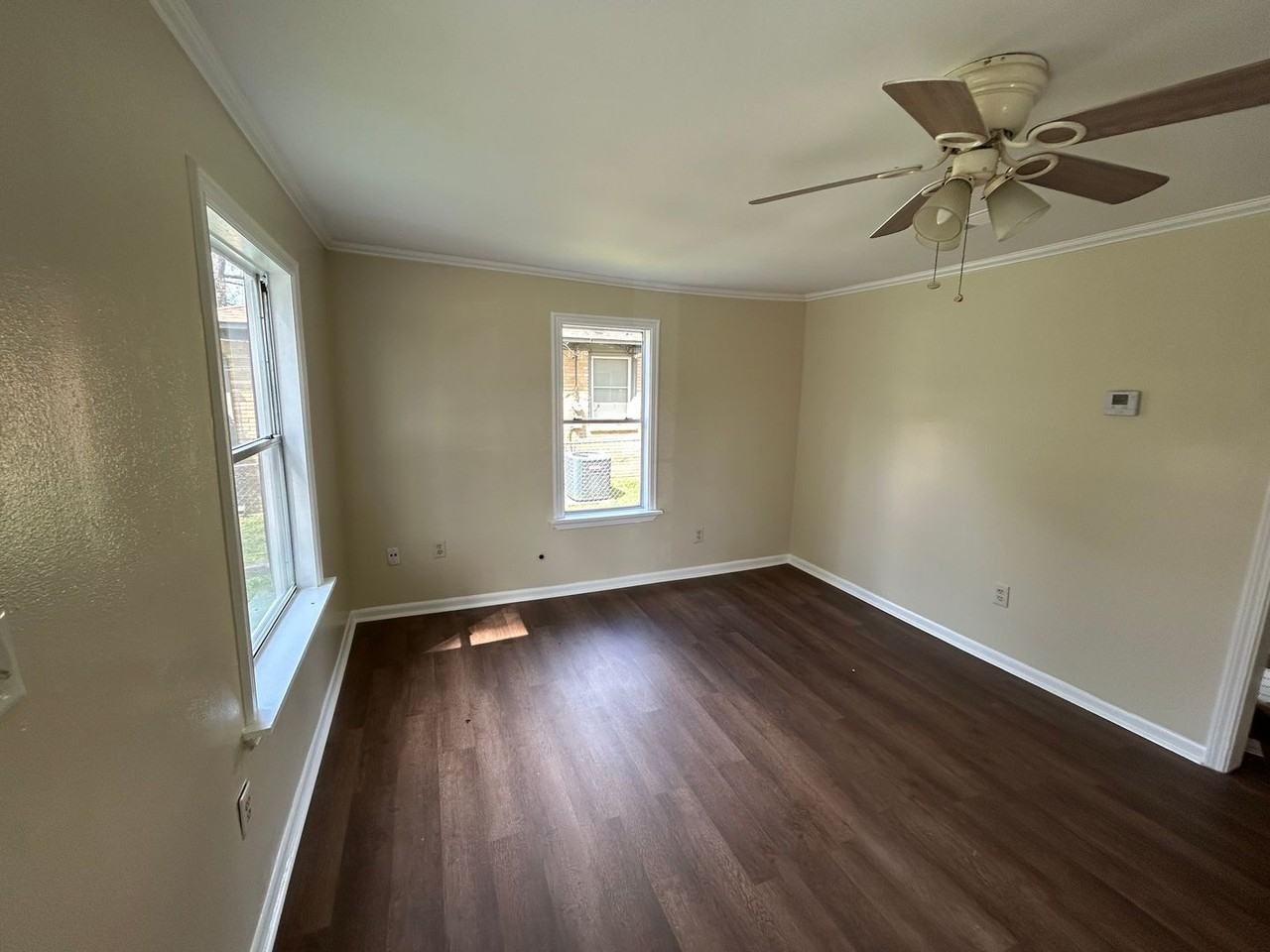 4808 Sherman Dr - Photo 3 of 9