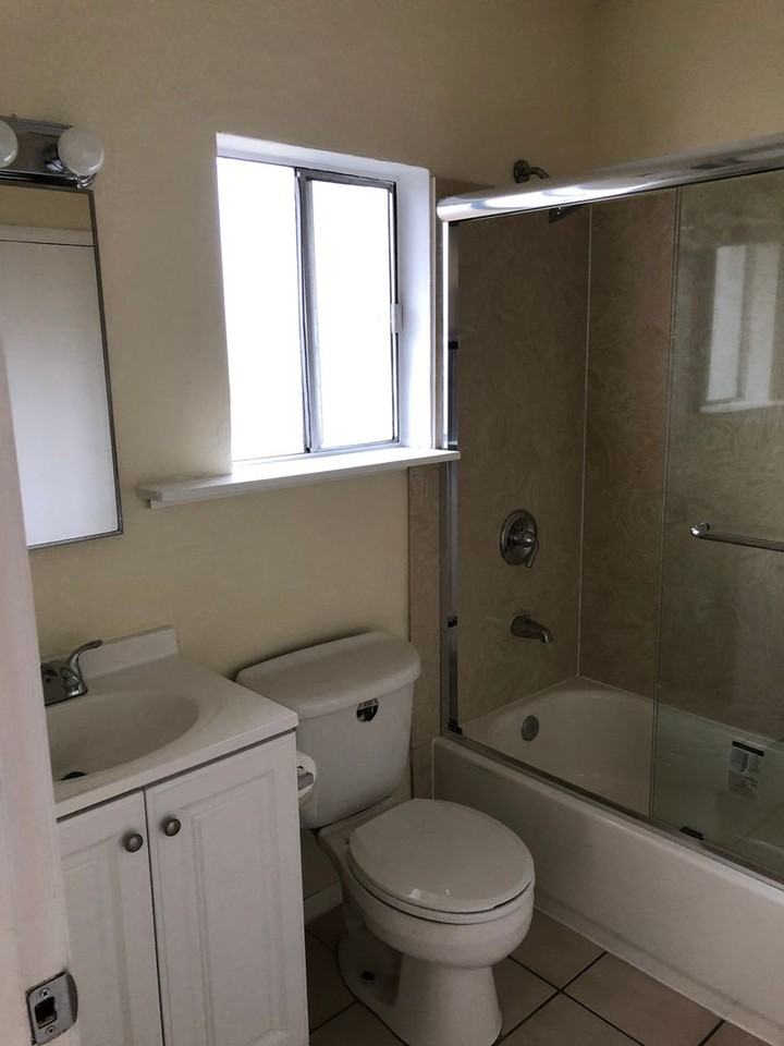 3212 School St - Photo 7 of 14