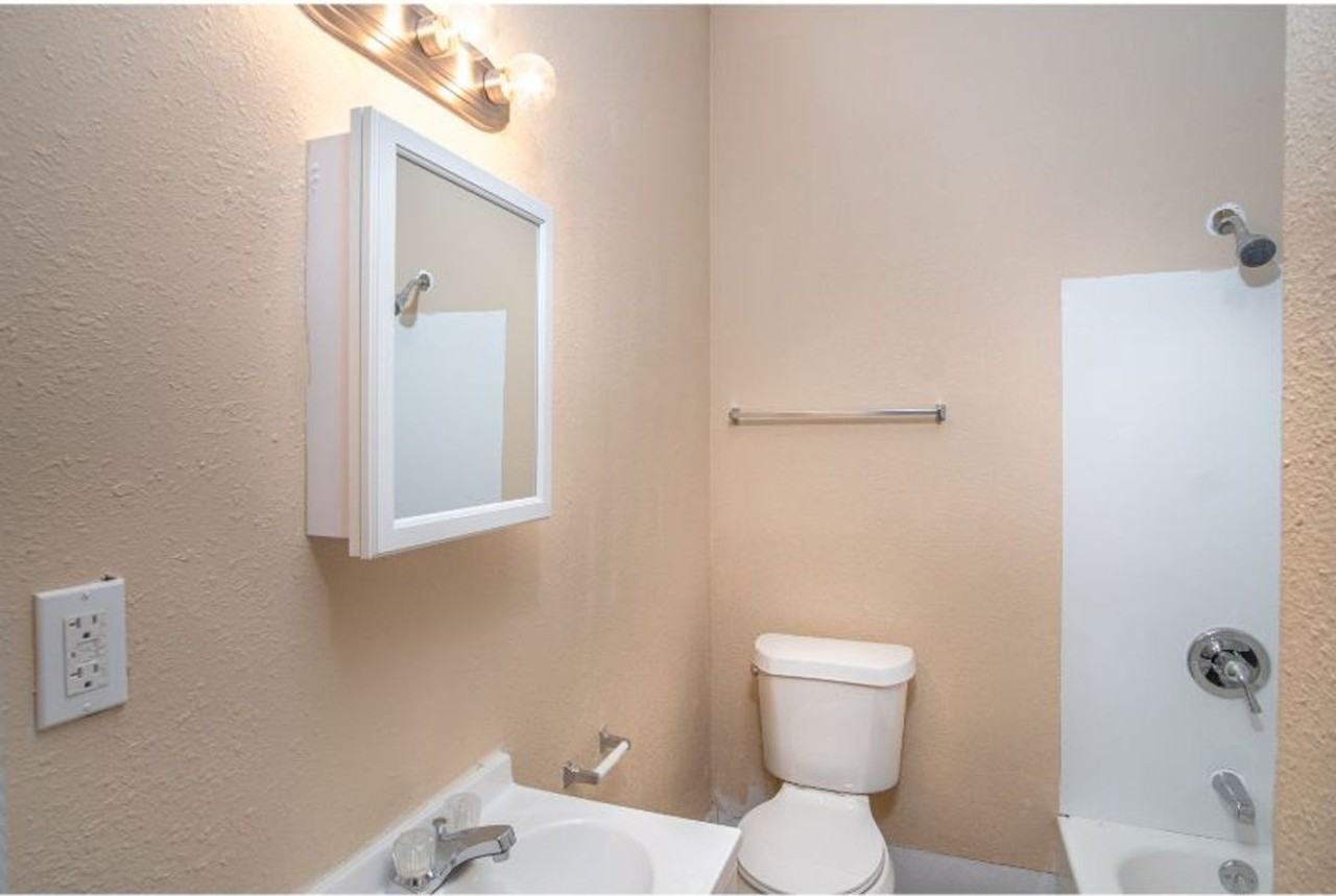 639 Canton - Photo 3 of 20