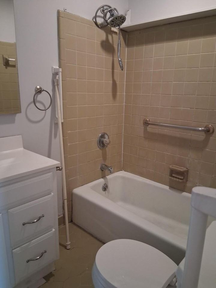 1757 Tahiti Ln - Photo 7 of 12