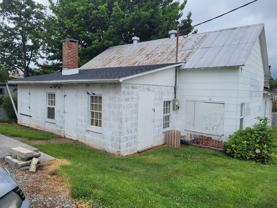 103 Schoolhouse Rd - Photo 1 of 1