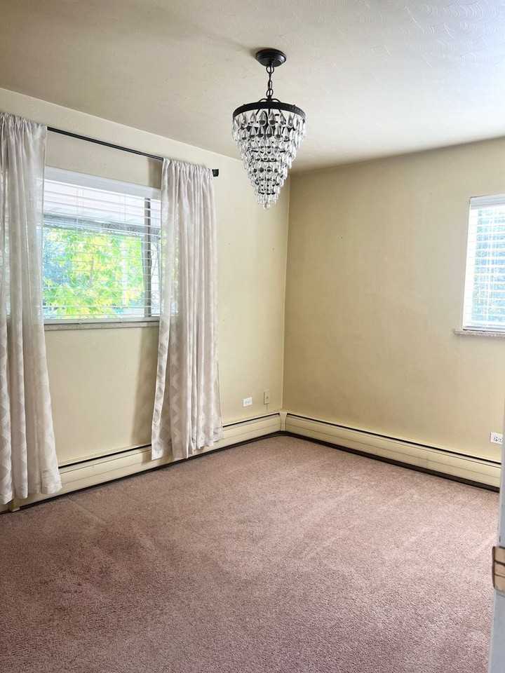 200 E Myrtle St #5 - Photo 5 of 9