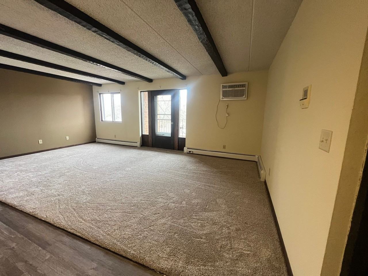 304 4th St S - Photo 6 of 13