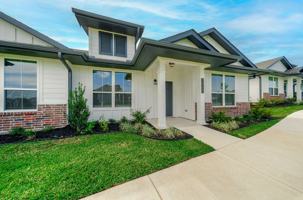 featured image of 2039 Vintage Farms Way #1
