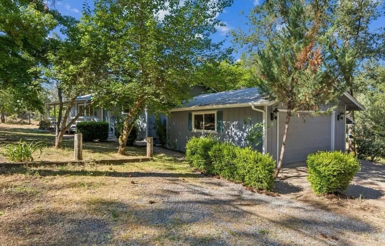 5760 Garden Valley Rd - Photo 2 of 12