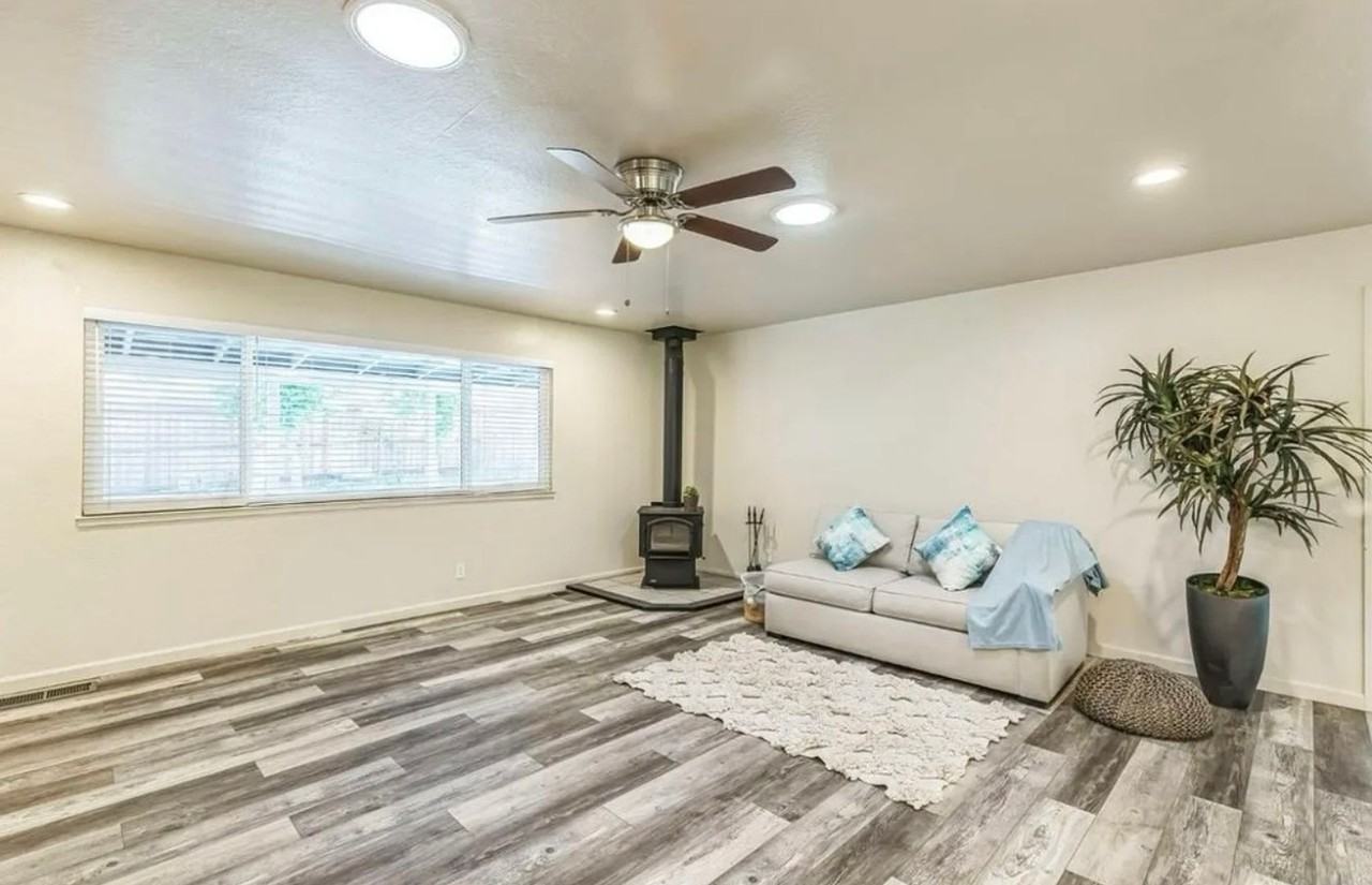 5760 Garden Valley Rd - Photo 4 of 12