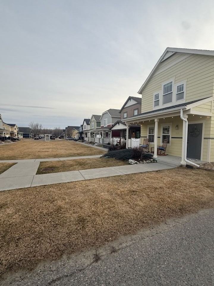 5313 Golden Hollow Rd - Photo 2 of 29