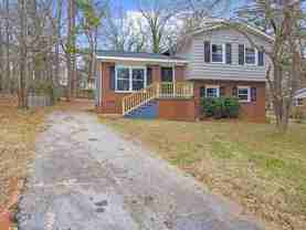 142 Harmony Dr - Photo 1 of 1