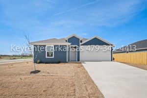 featured image of 590 Mac St