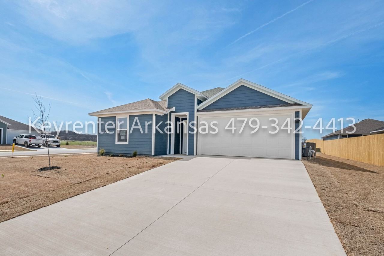 590 Mac St - Photo 2 of 29