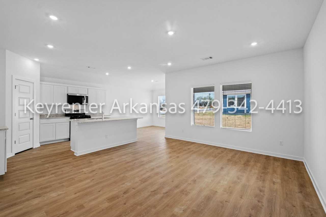 590 Mac St - Photo 7 of 29