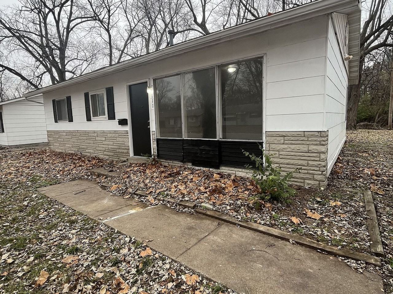 111 Saint Thomas Ln