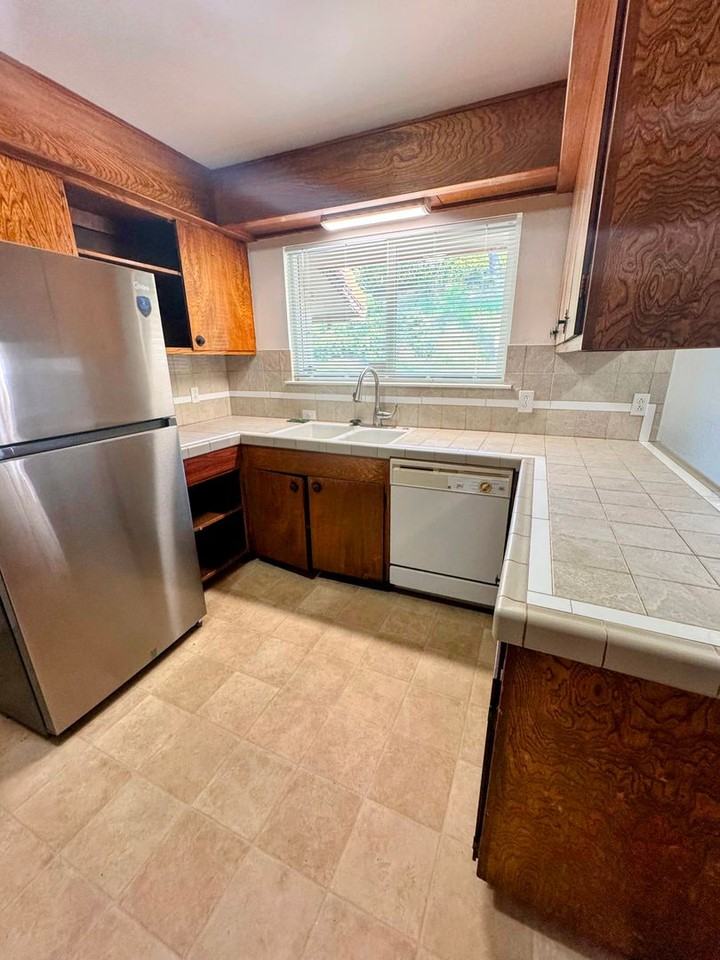 1-2 3201 Springe St - Photo 5 of 24