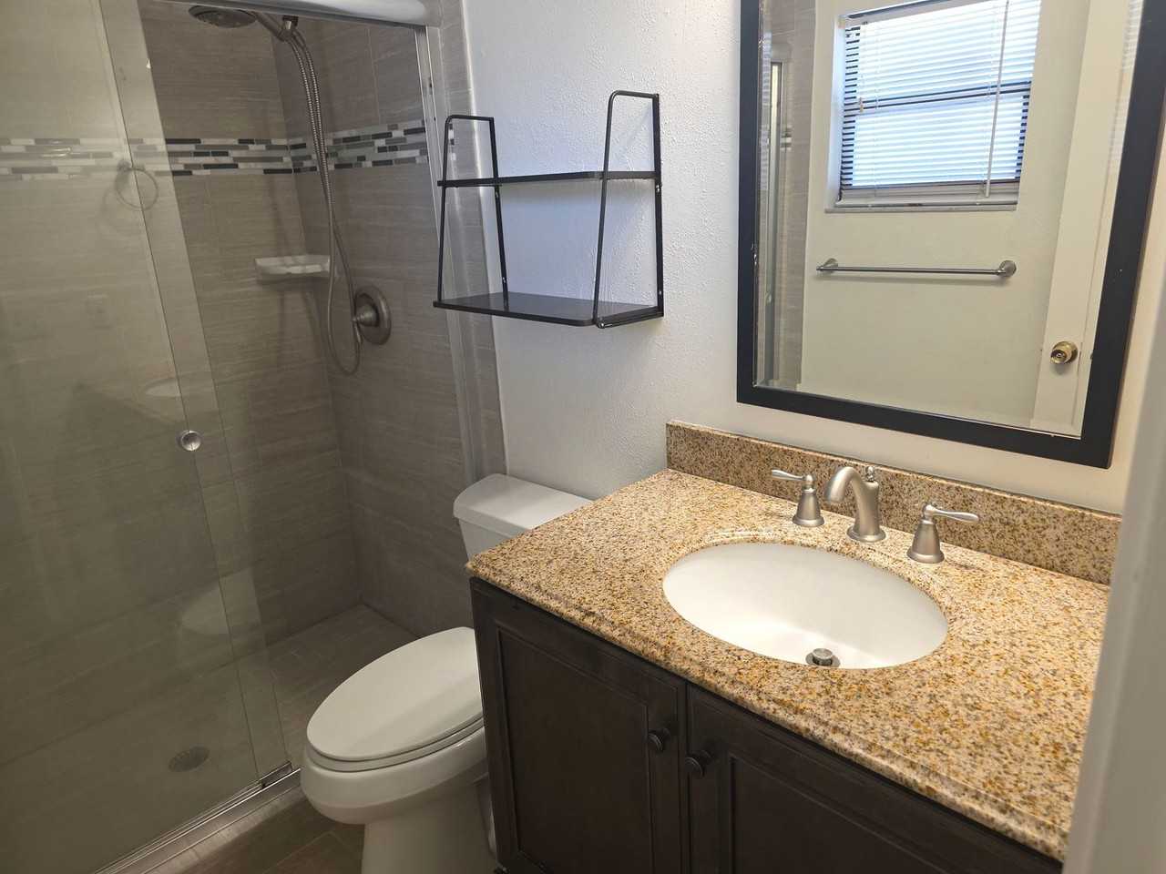 1200 Palmer St - Photo 5 of 8