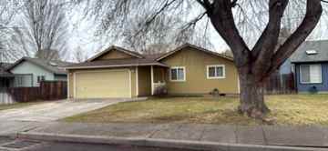 featured image of 1767 Ne Meerkat Ave