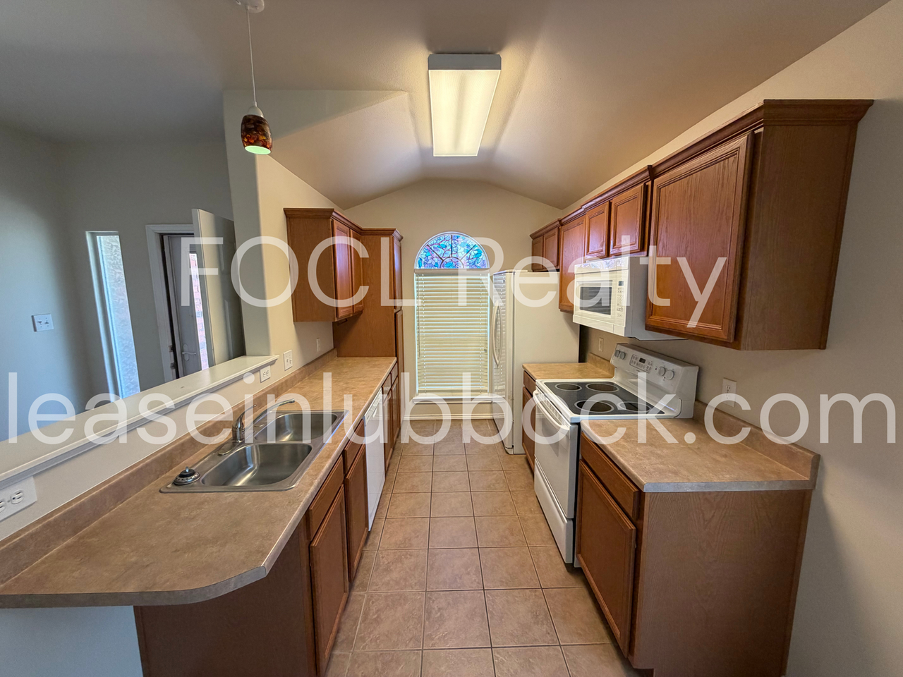 2001 100th St - Photo 4 of 12