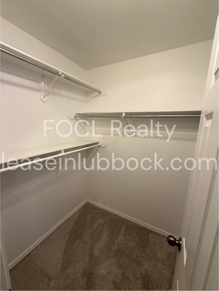 2001 100th St - Photo 6 of 12